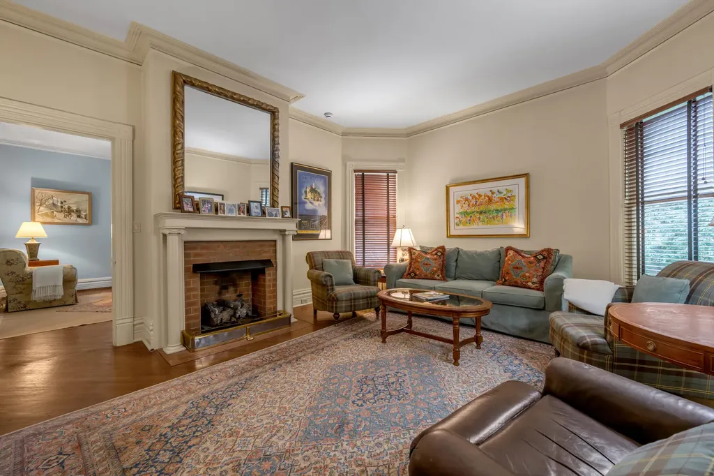262 S Ashland Avenue Lexington KY 40502