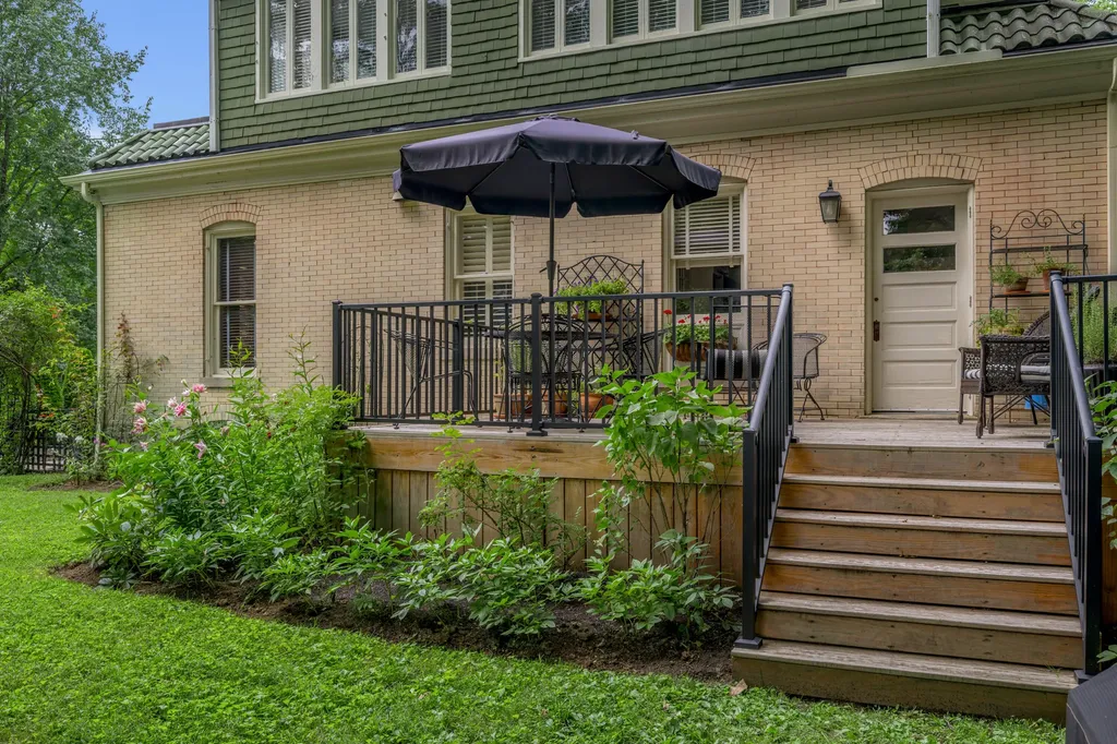 262 S Ashland Avenue Lexington KY 40502