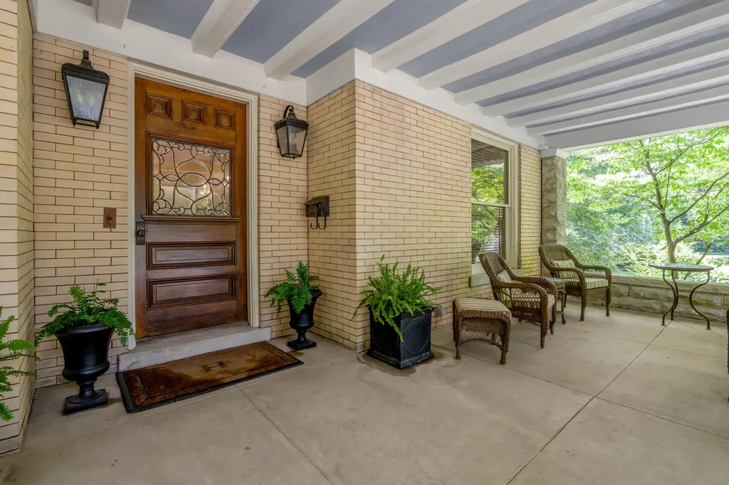262 S Ashland Avenue Lexington KY 40502