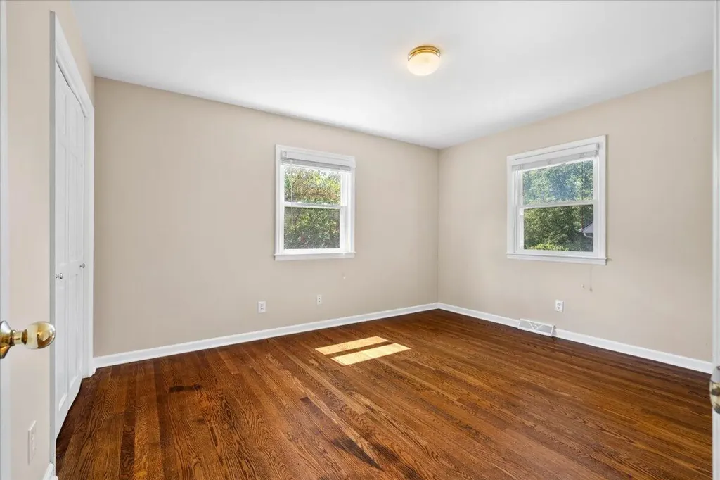1288 Gainesway Drive Lexington KY 40517