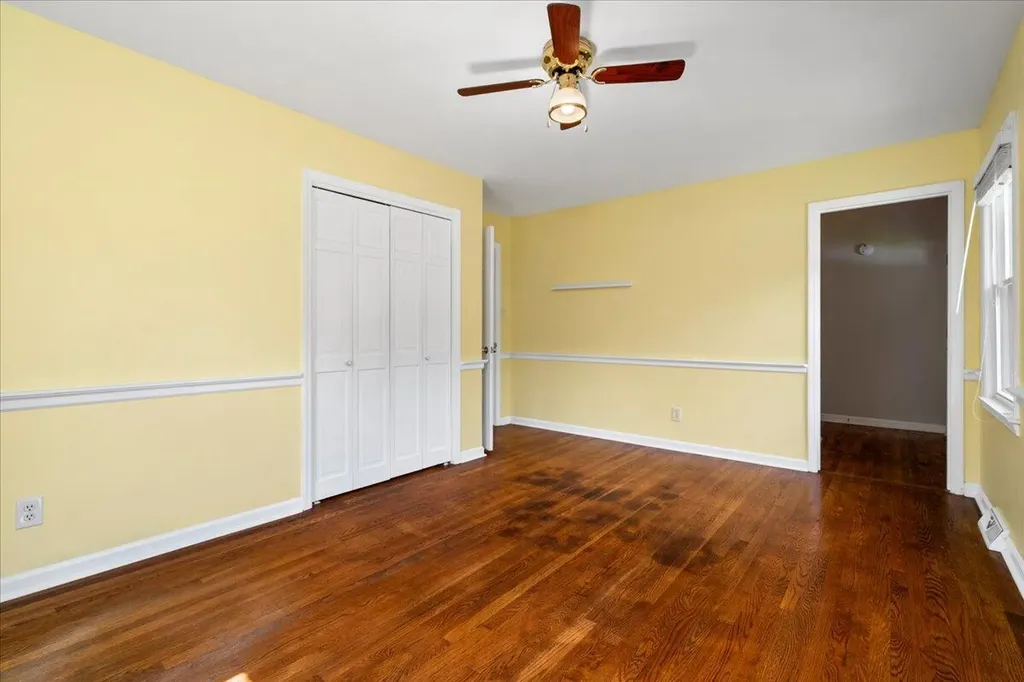 1288 Gainesway Drive Lexington KY 40517