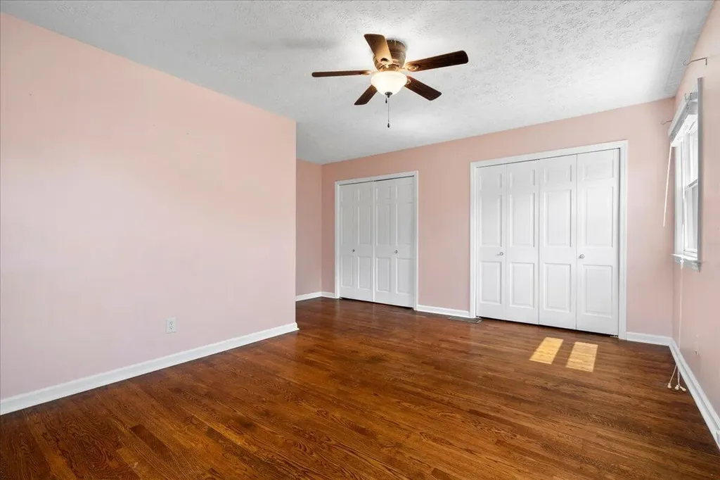 1288 Gainesway Drive Lexington KY 40517