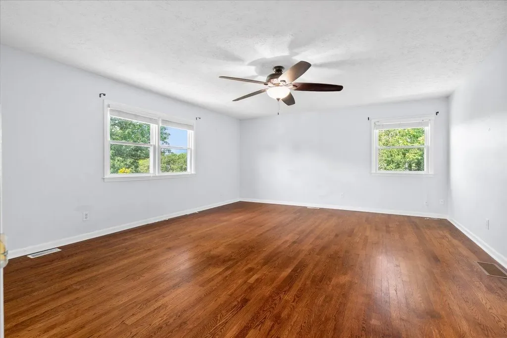 1288 Gainesway Drive Lexington KY 40517