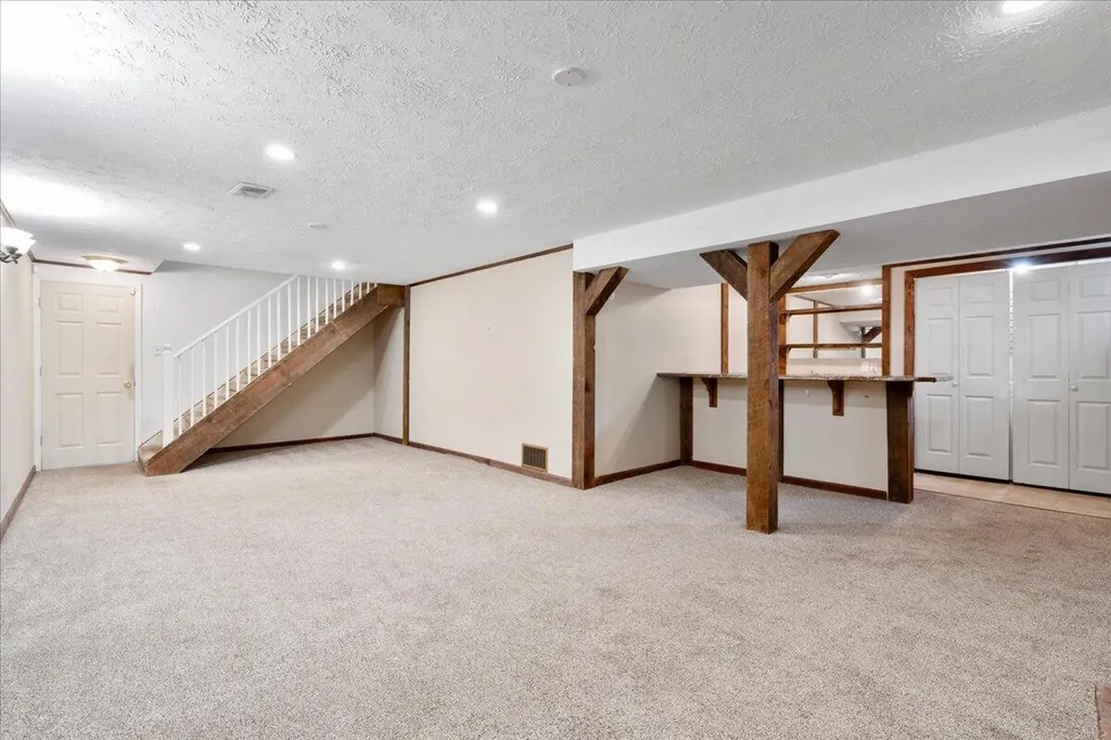 1288 Gainesway Drive Lexington KY 40517