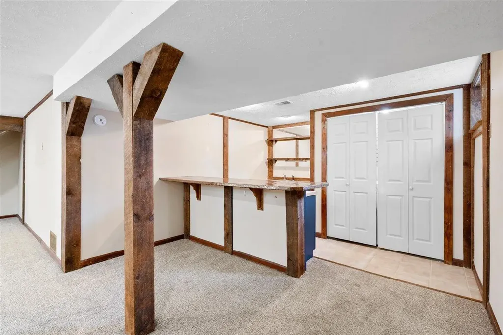 1288 Gainesway Drive Lexington KY 40517
