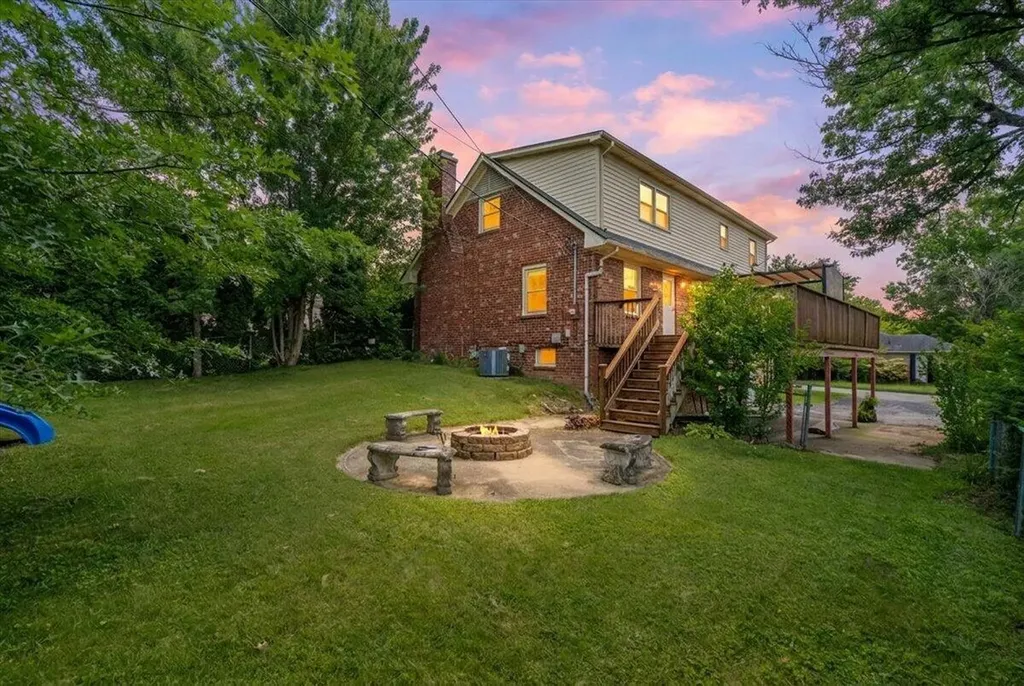 1288 Gainesway Drive Lexington KY 40517
