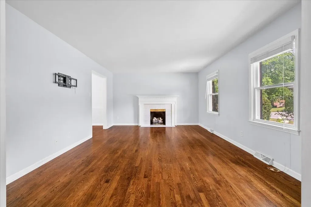 1288 Gainesway Drive Lexington KY 40517