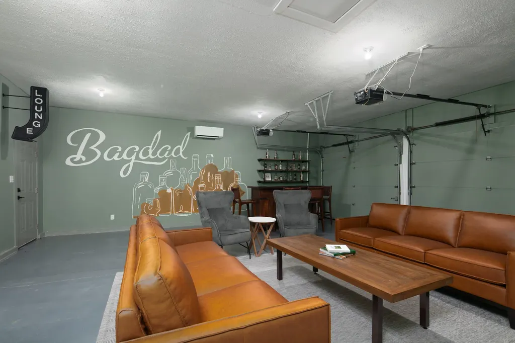 3271 Elmburg Road Bagdad KY 40003