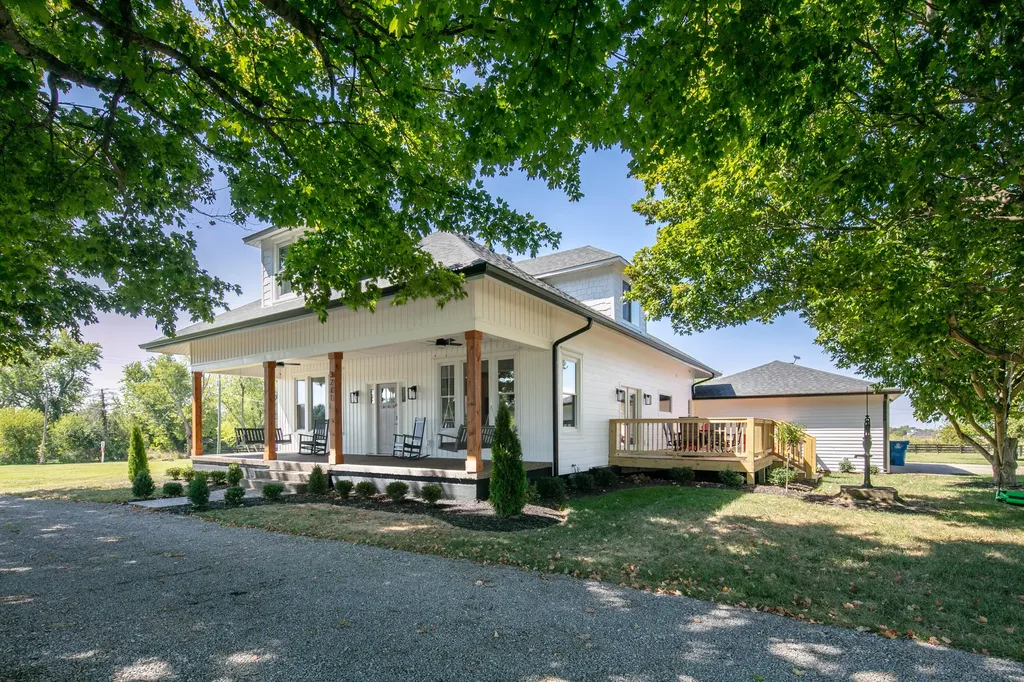 3271 Elmburg Road Bagdad KY 40003