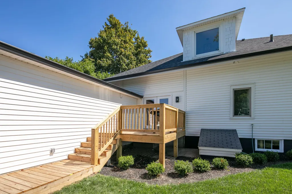 3271 Elmburg Road Bagdad KY 40003