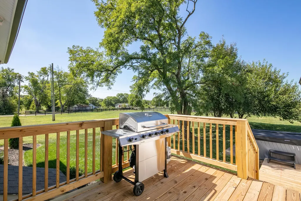 3271 Elmburg Road Bagdad KY 40003