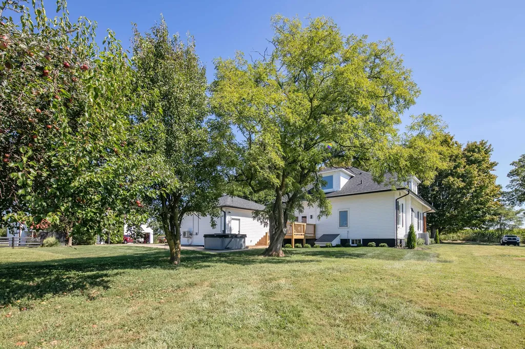 3271 Elmburg Road Bagdad KY 40003