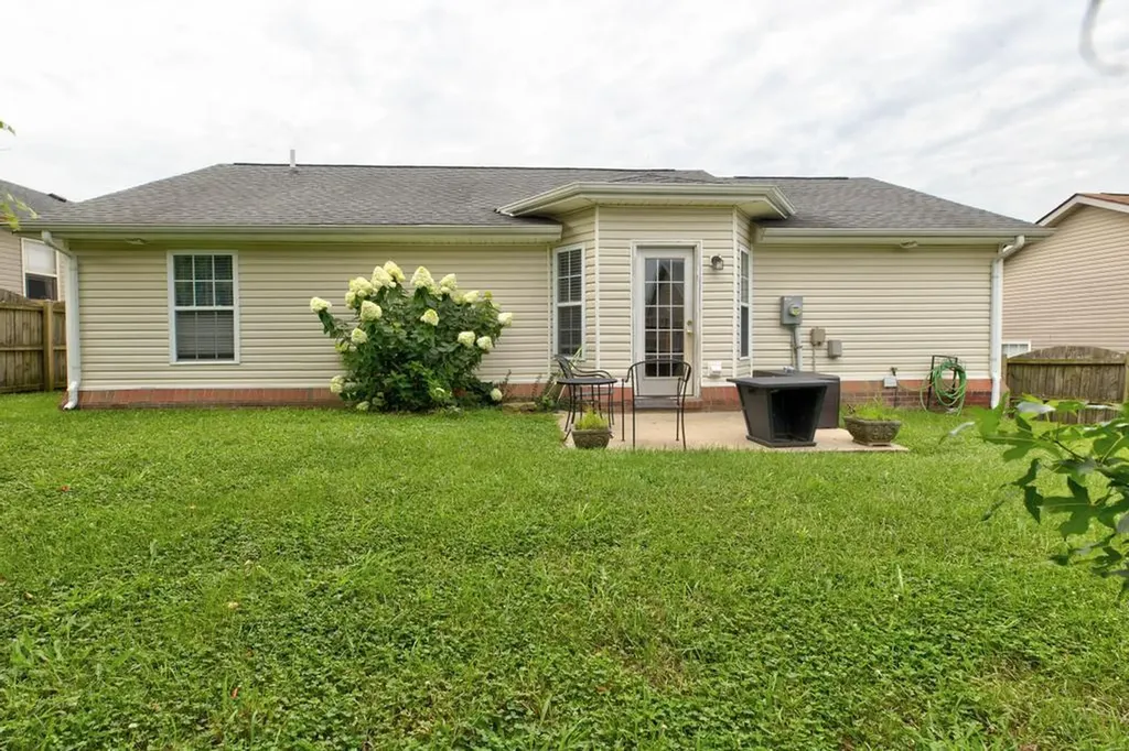 107 Santa Monica Drive Georgetown KY 40324