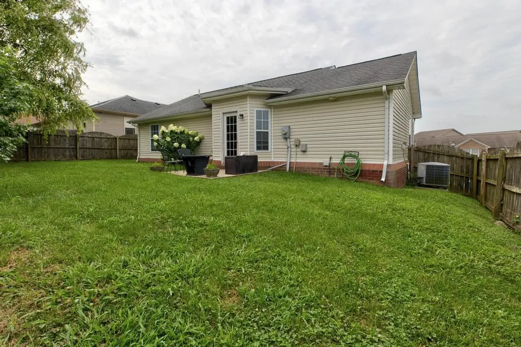 107 Santa Monica Drive Georgetown KY 40324
