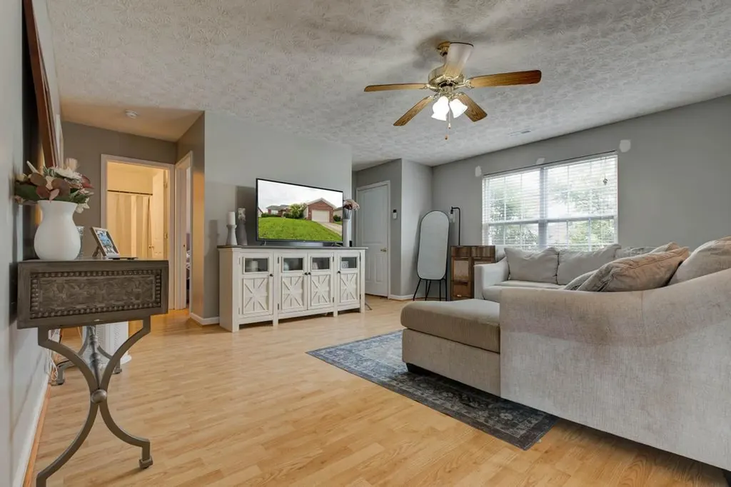 107 Santa Monica Drive Georgetown KY 40324