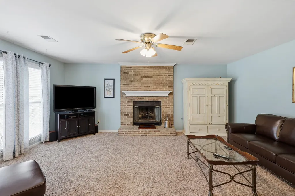 385 Whitfield Drive Lexington KY 40515