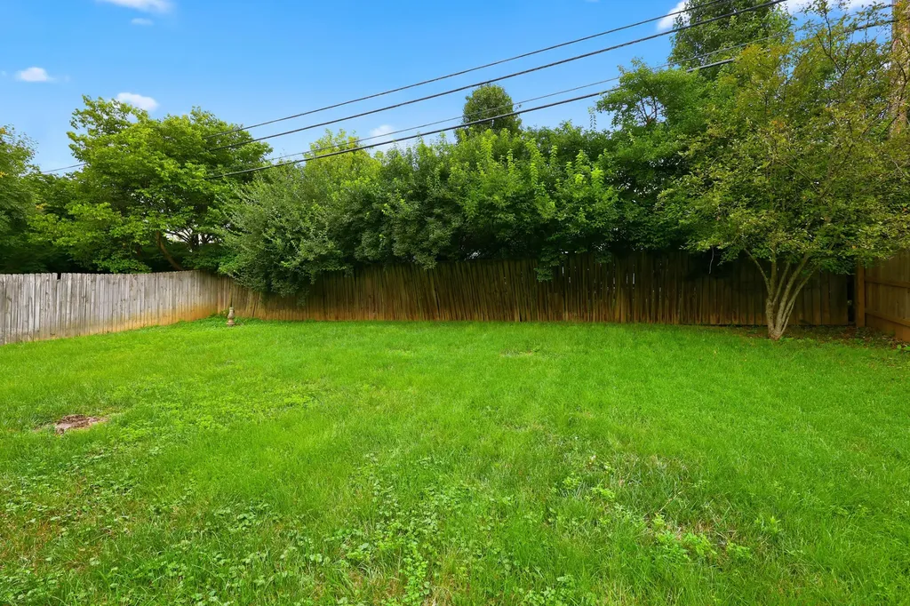 385 Whitfield Drive Lexington KY 40515
