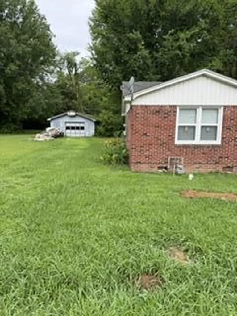 604 Maple Street Benton KY 42025