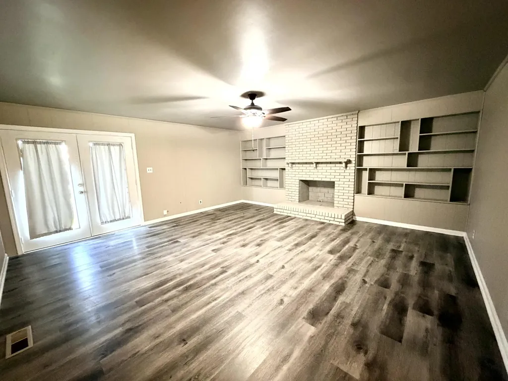1711 Clarence Drive Hopkinsville KY 42240