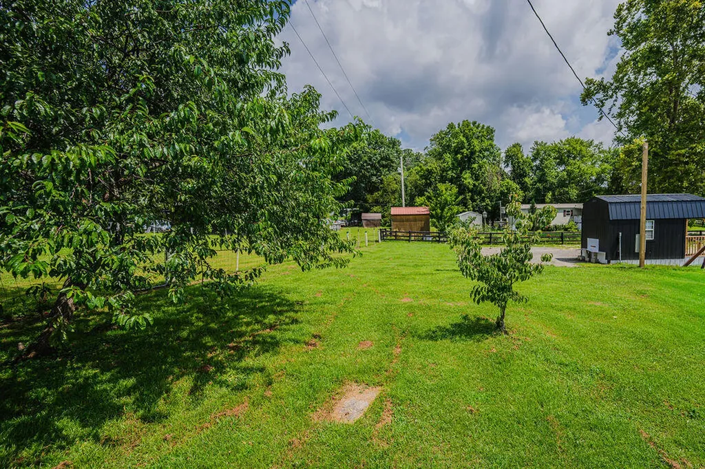 1019 Black Creek Road Clay City KY 40312