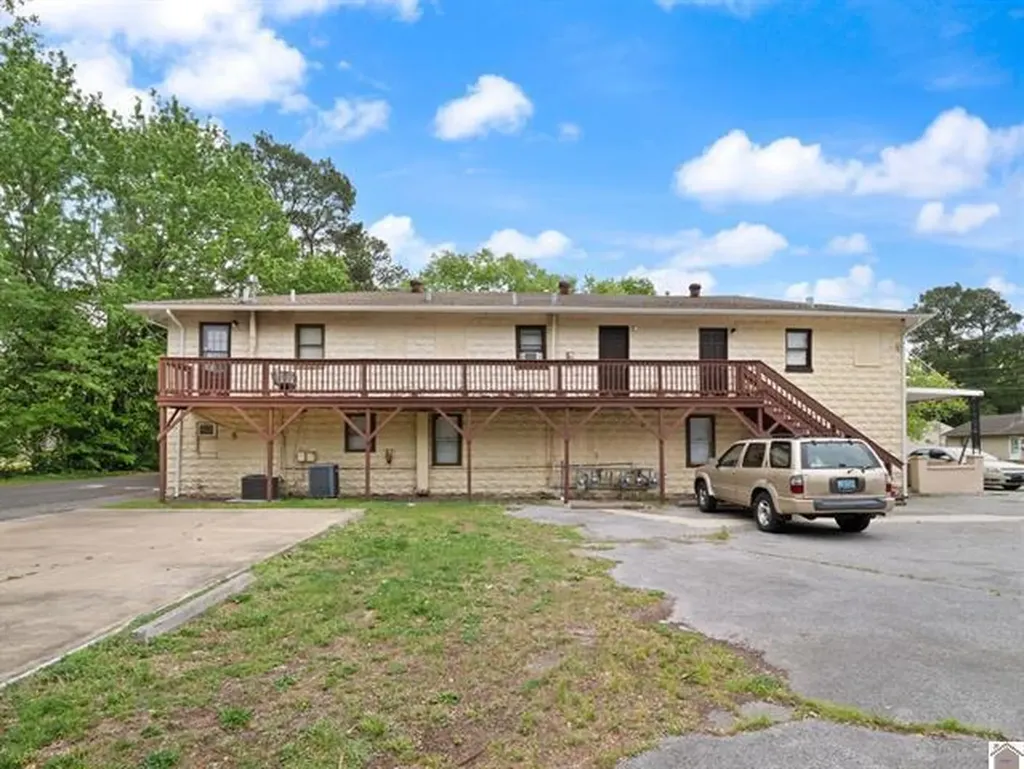 1933 S 28th Street Paducah KY 42001