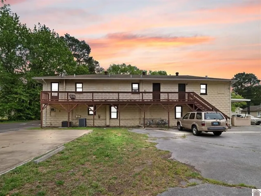 1933 S 28th Street Paducah KY 42001