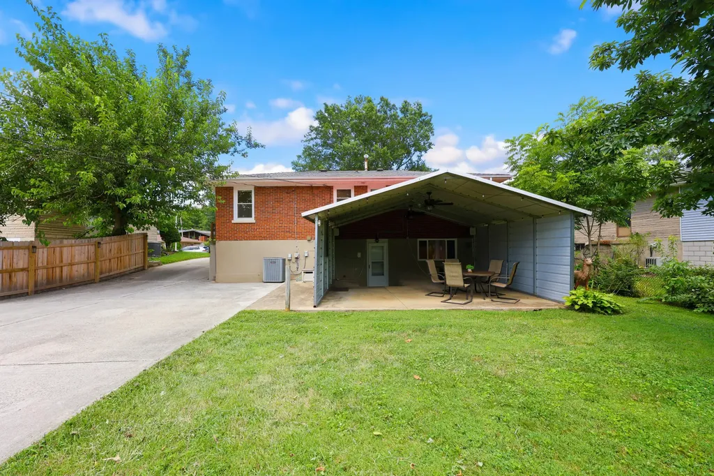312 Purdue Place Lexington KY 40517