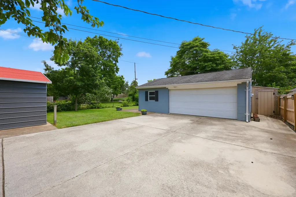 312 Purdue Place Lexington KY 40517