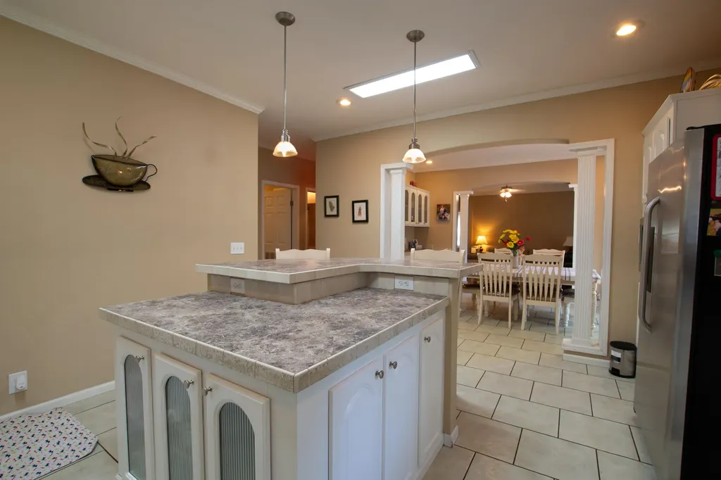 856 Taft Road Gilbertsville KY 42044