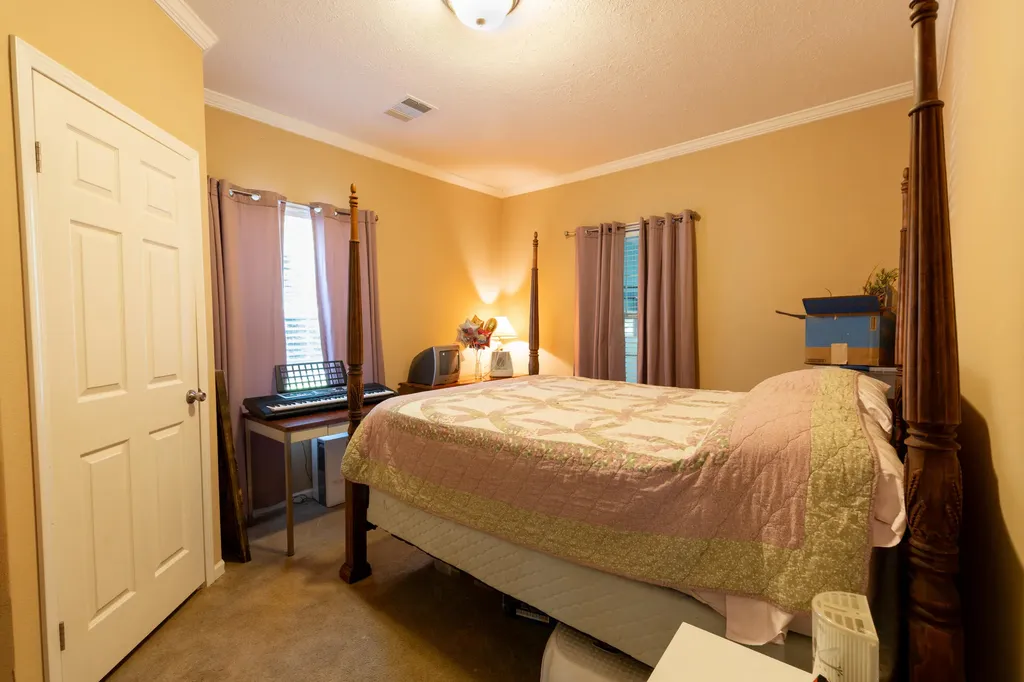 856 Taft Road Gilbertsville KY 42044
