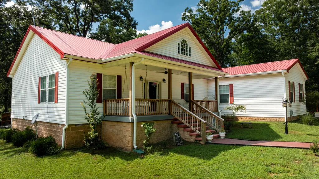 856 Taft Road Gilbertsville KY 42044