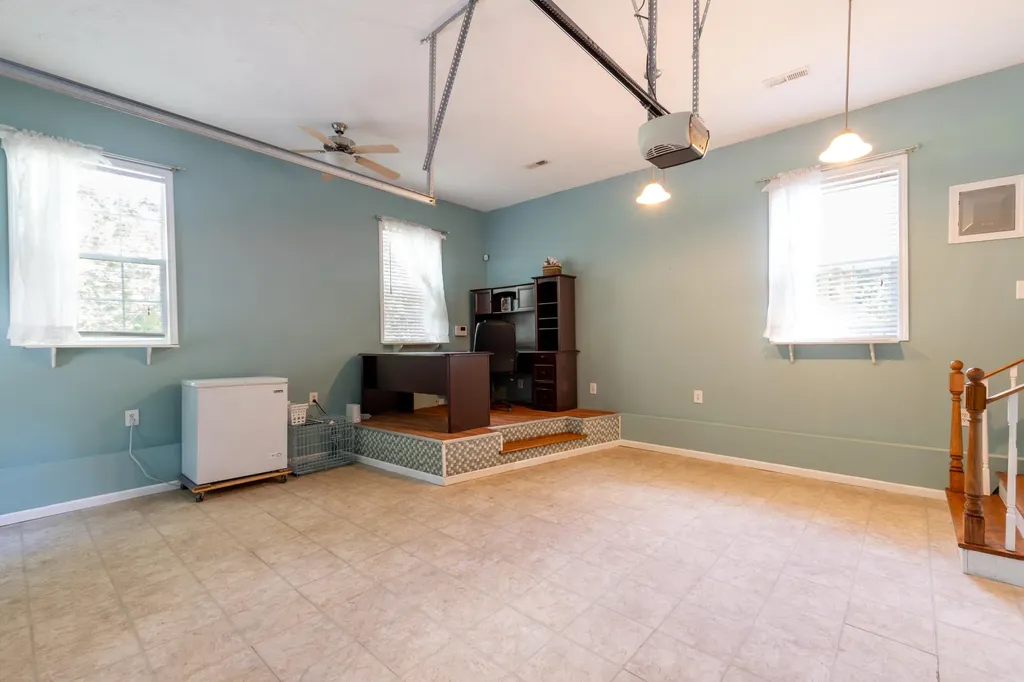 856 Taft Road Gilbertsville KY 42044