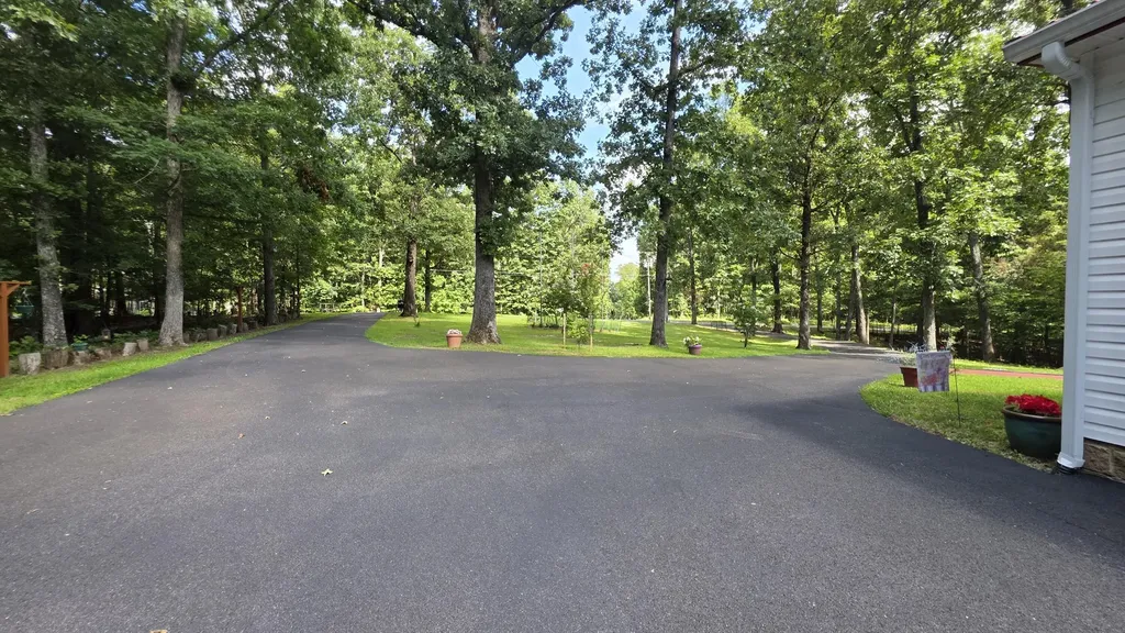 856 Taft Road Gilbertsville KY 42044