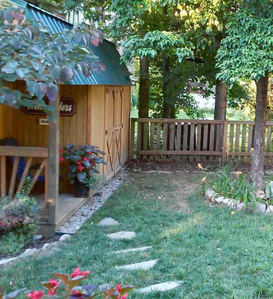 212 W Main Street Midway KY 40347