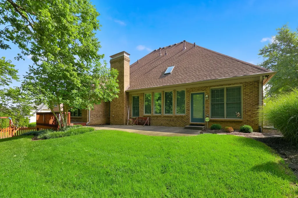 3716 N Park Ridge Lane Lexington KY 40509