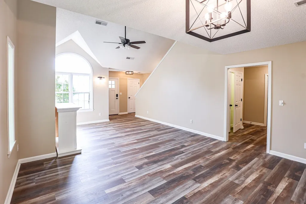 905 Stonebrook Court Paducah KY 42003