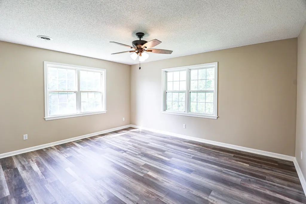 905 Stonebrook Court Paducah KY 42003