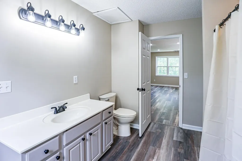 905 Stonebrook Court Paducah KY 42003