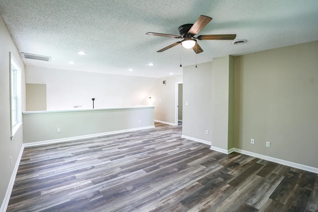 905 Stonebrook Court Paducah KY 42003