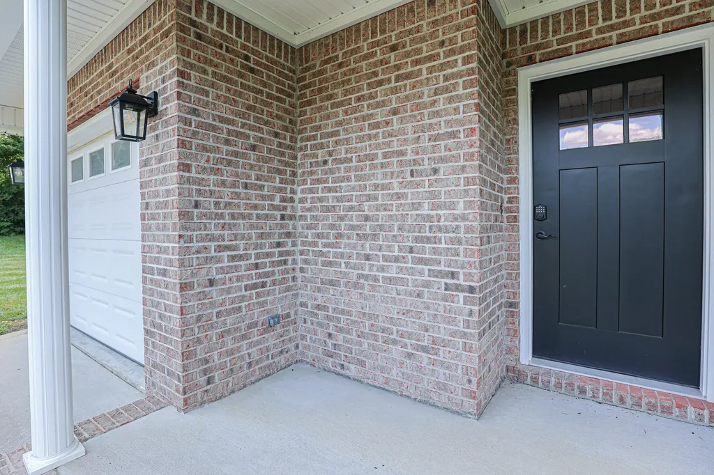 905 Stonebrook Court Paducah KY 42003