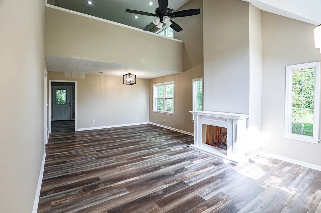 905 Stonebrook Court Paducah KY 42003