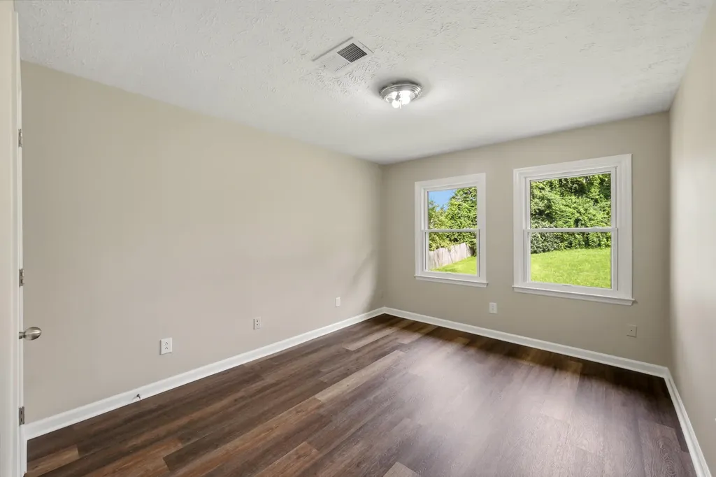 333 Squires Road Lexington KY 40515