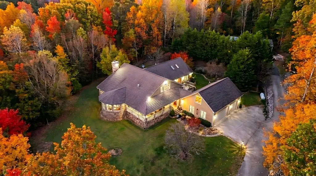 45 Bryson Road Eddyville KY 42038