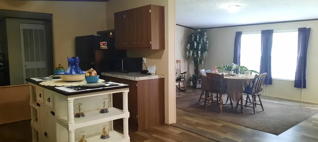 15 Renee Lane London KY 40744