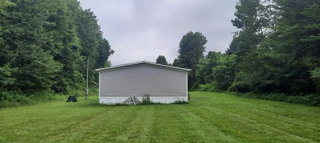 15 Renee Lane London KY 40744
