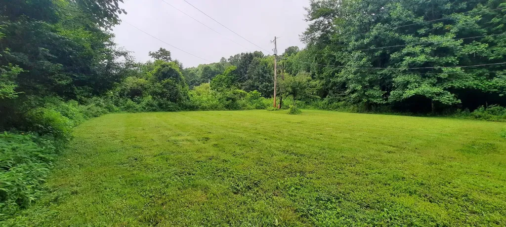 15 Renee Lane London KY 40744