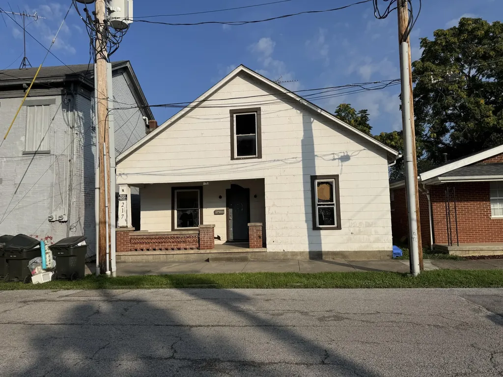 217 Chapel Street Falmouth KY 41040