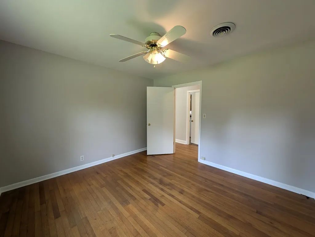 126 Lakeview Drive Paducah KY 42003