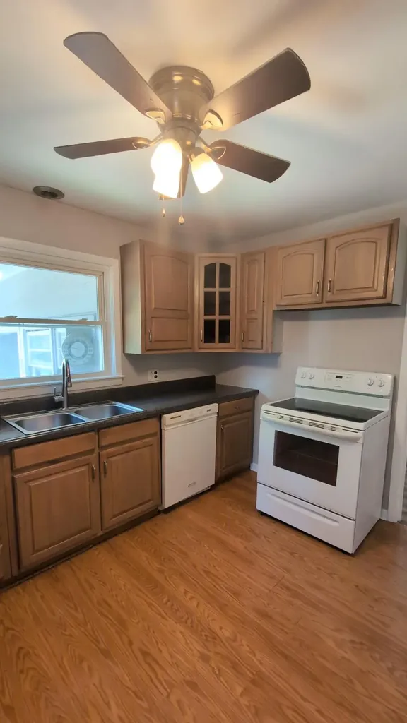 126 Lakeview Drive Paducah KY 42003
