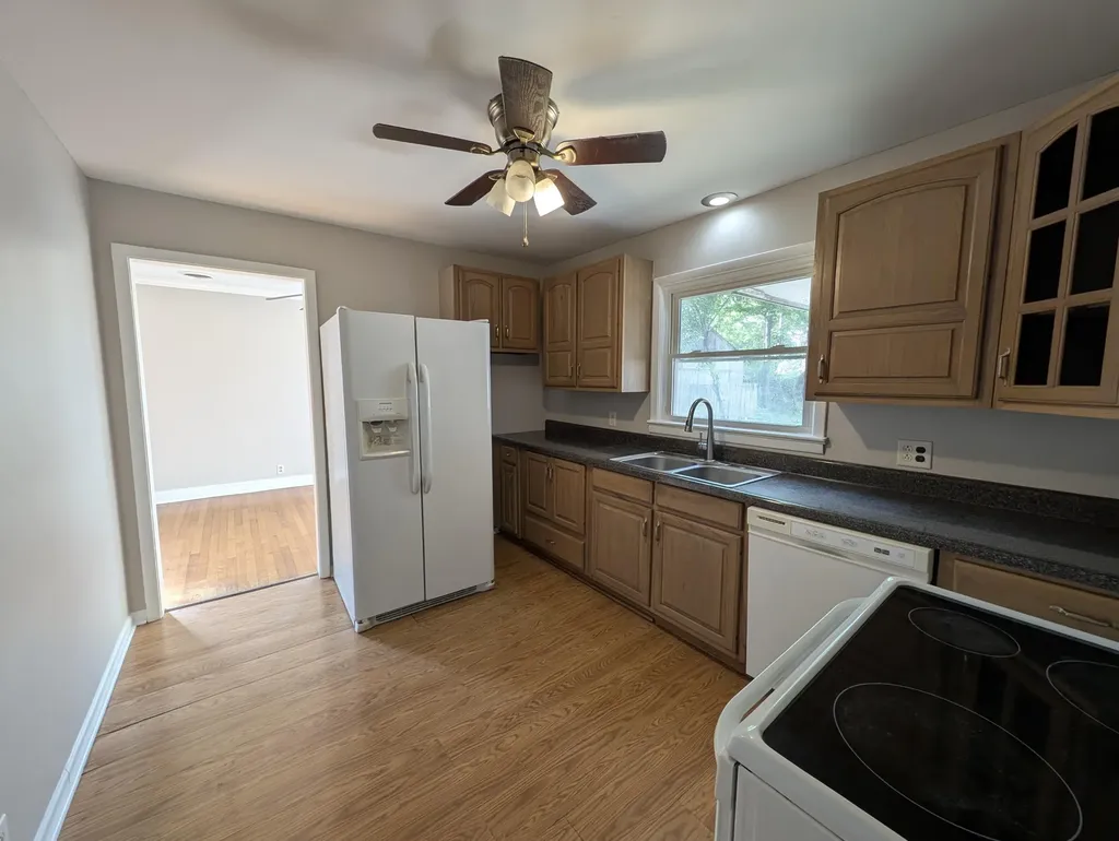 126 Lakeview Drive Paducah KY 42003
